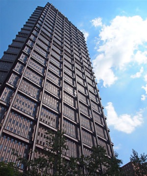 US Steel Tower exterior shot